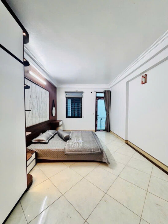 Bán Căn Nhà Nam Dư Lĩnh Nam 32M 4 Tầng 3 Phòng Full Nội Thất 5.58 Tỷ Sổ Đỏ