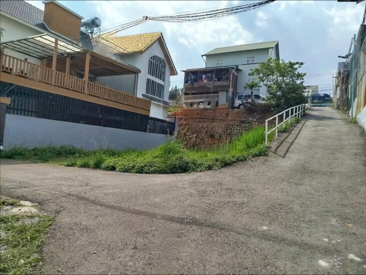 BÁN ĐẤT BIỆT THỰ 214M GIÁ 7 TỶ CÒN THƯƠNG LƯỢNG HẺM CAO THẮNG