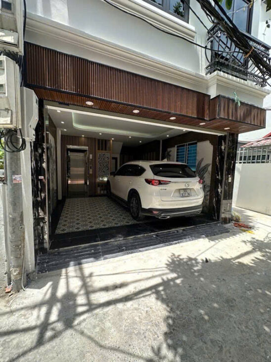 Bán nhà Ngô Gia Tự – Việt Hưng – Oto – Thang Máy – Lô góc- 1m- 6 tầng – nhỉnh 8 tỷ (Thương lượng)