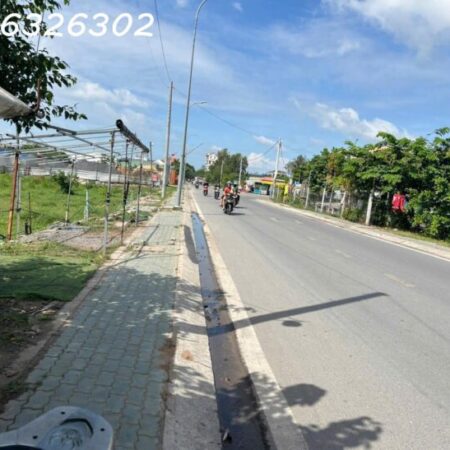 Đất Ở Mặt Tiền Kênh Tiêu Xuân Thới Đông Hóc môn 1000m2