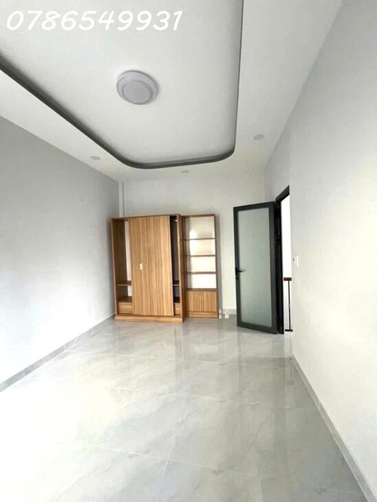 NHÀ 2 TẦNG SÁT KHU CÔNG NGHỆ CAO NGAY MAN THIỆN TRUNG TÂM PHỐ ẨM THỰC. THIẾT KẾ HIỆN ĐẠI, NHỈNH 3