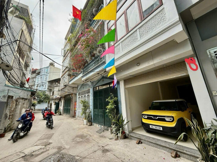 NHÀ VĂN HỘI – GẦN HV TÀI CHÍNH – 52M2 x 5 TẦNG – Ô TÔ VÀO NHÀ – 2 MẶT THOÁNG – NHỈNH 8 TỶ