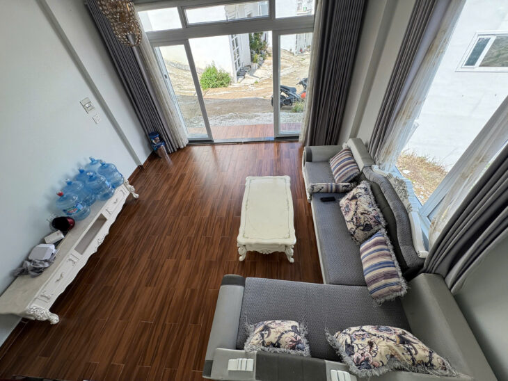 BÁN NHÀ NGUYỄN TRƯNG TRỰC P4 ĐÀ LẠT – 5PN, 4 TẦNG, VIEW ĐẸP, ĐƯỜNG Ô TÔ – 6.2 TỶ