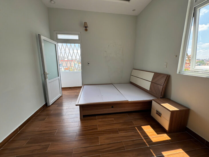 BÁN NHÀ NGUYỄN TRƯNG TRỰC P4 ĐÀ LẠT – 5PN, 4 TẦNG, VIEW ĐẸP, ĐƯỜNG Ô TÔ – 6.2 TỶ