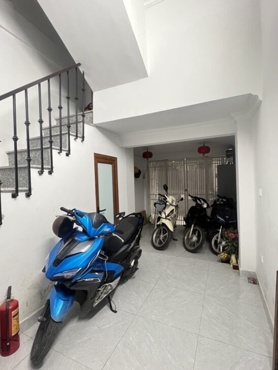 🏡 NHÀ -ĐẶNG TIẾN ĐÔNG-SÁT HỒ HOÀNG CẦU DT28/31MX5 TẦNG GIÁ CHỈ 9 TỶ