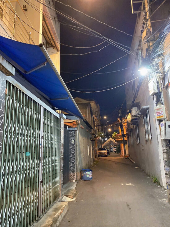 HẺM Ô TÔ – TT PHƯỜNG BÌNH THỌ – NHÀ TRỌ 6 PHÒNG DÒNG TIỀN 17TR/THÁNG – CHỈ 7,7 TỶ