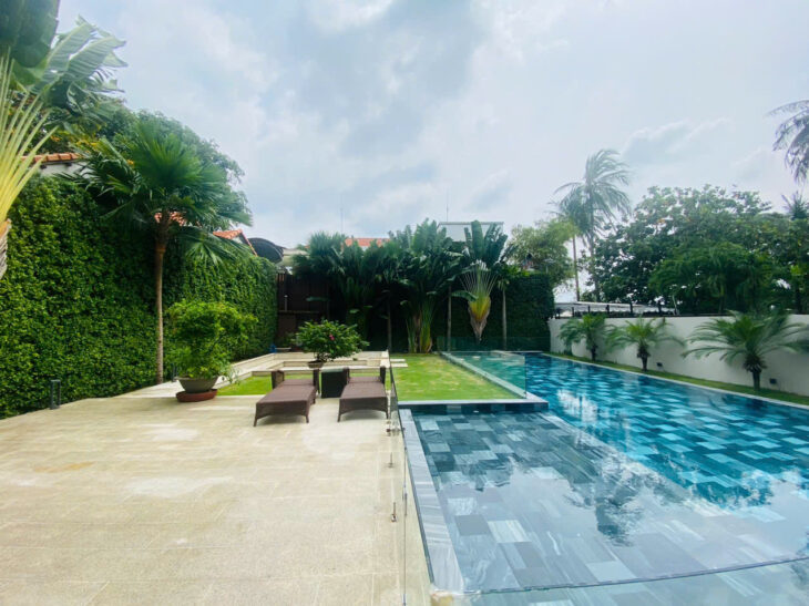BÁN NHÀ 204/ Nguyễn Văn Hưởng, Thảo Điền – 350m2 -: 98 tỷ