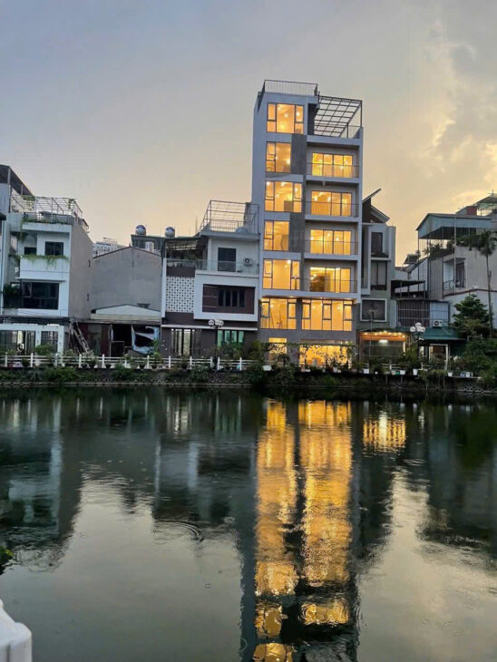 Bán nhà phố Trạm – Long Biên ô tô thang máy