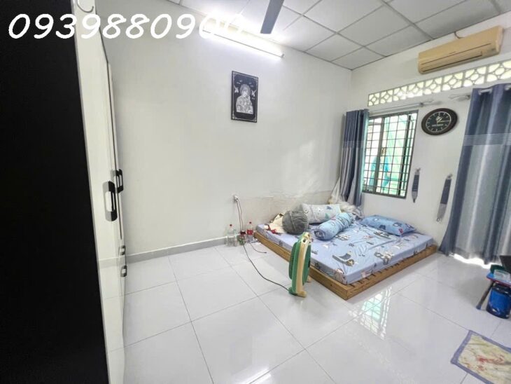 3 mặt hẻm ko LG, QH dân cư hiện hữu. 100m ra MT Hoàng Văn Thụ