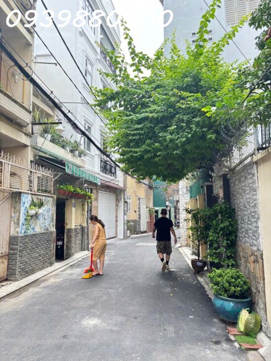 Hẻm thông Huỳnh Văn Bánh -> Lê Văn Sỹ – Ngang 5m❌15m nở hậu 6,1m.