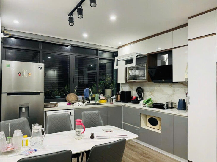 💥💥Căn Góc Chung cư 15B Đông Quan, Cầu Giấy 95m 3PN, Mới đẹp, 7.35 tỷ