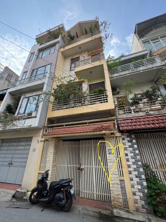 NGUYỄN SƠN,LONG BIÊN 22ỷ 80m,NGÕ Ô TÔ 7 CHỖ TRÁNH NHAU NGÀY ĐÊM