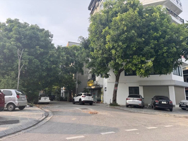 NGỌC THỤY,LONG BIÊN nhỉnh 29tỷ 102m Ô TÔ,NGÕ THÔNG,GẦN PHỐ,GẦN CÔNG VIÊN