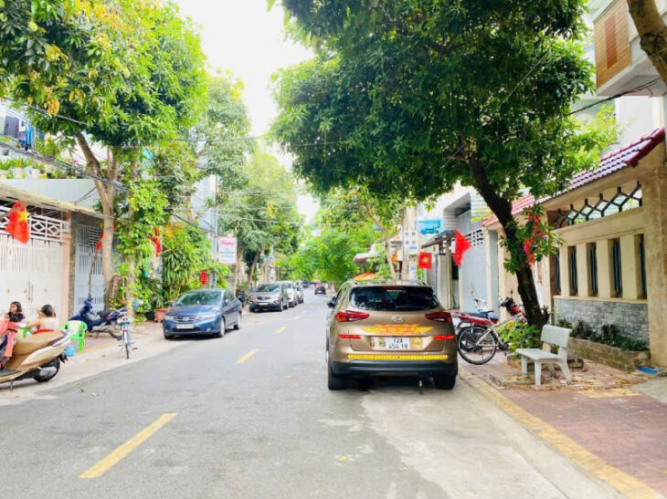 Bán nhà Mặt tiền đường Nguyễn Lương Bằng, khu VIP Song Ngữ, P.9, Vũng Tàu.