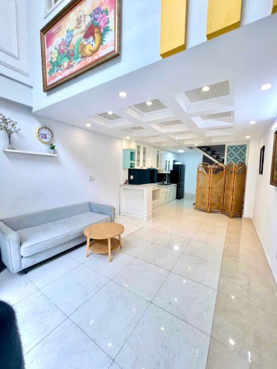 25 Triệu: NGUYÊN CĂN 5 TẦNG 4×14- BÌNH THẠNH- HXH HOÀNG HOA THÁM- 3 PHÒNG ĐỦ NỘI THẤT: 0933 910 039