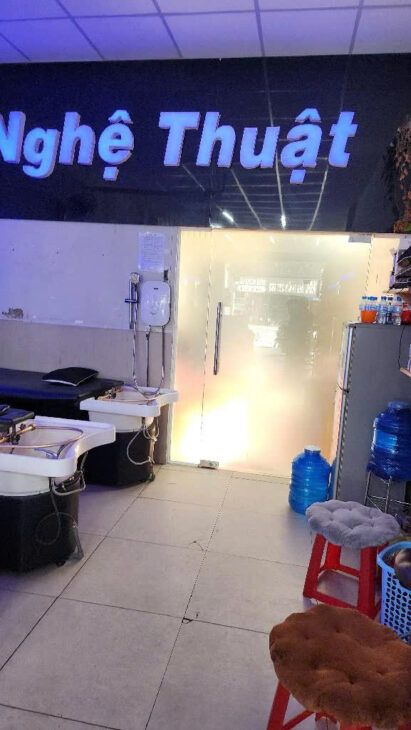 nhà MẶT TIỀN TÔ KÝ- Ngay NGÃ TƯ TÔ KÝ- BÙI VĂN NGỮ- NGUYỄN HỮA CẦU -DÒNG TIỀN 17TR/THÁNG- CHÂN DÀI