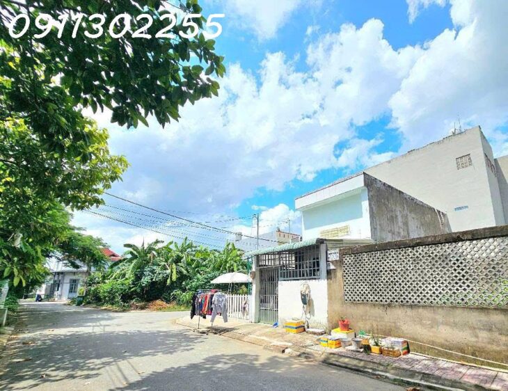 Nhà khu hẻm 58 Võ Văn Hát, phường Long Trường 51m2 giá 3.x tỷ