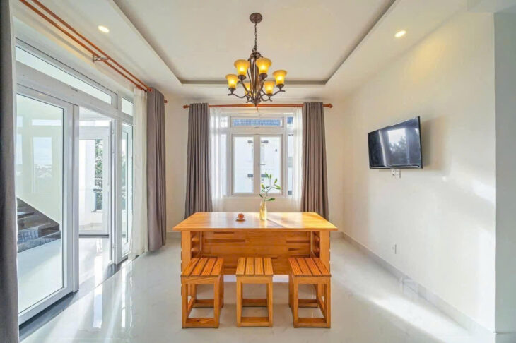 CHO THUÊ VILLA 11 phòng TẠI ĐÀ LẠT – MẶT TIỀN, ĐẦY ĐỦ TIỆN NGHI