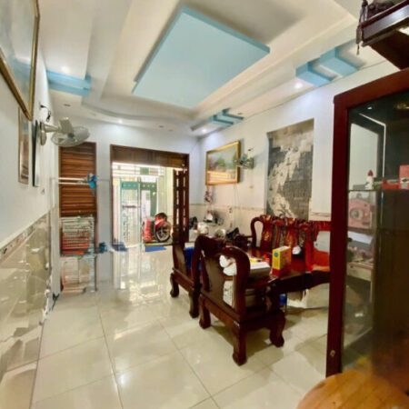 NHÀ ĐẸP 4 x23m SHR – HẺM XE HƠI 5M HIỆP THÀNH QUẬN 12 SÁT GÒ VẤP
