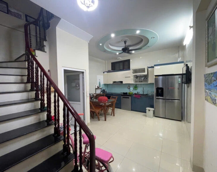 Nhà đẹp Phú Diễn 59.3m2 – 5 tầng – 2 thoáng, ô tô gần phố, KD, giá 10.5 tỷ
