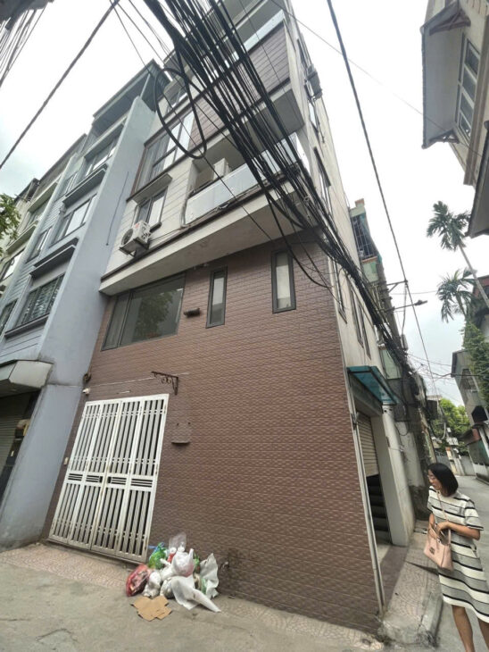 LÔ GÓC – Ô TÔ – NHÀ ĐẸP – VỊ TRÍ ĐẮC ĐỊA – 5 TẦNG HIỆN ĐẠI – 8.6 TỶ