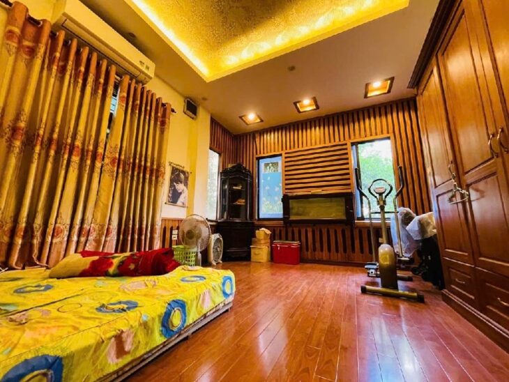 NHÀ P/lô ĐƯỜNG LÁNG VIEW THOÁNG 1 BƯỚC RA Ô TÔ TRÁNH DT37m-4t-MT4.2m giá chỉ 10 tỷ