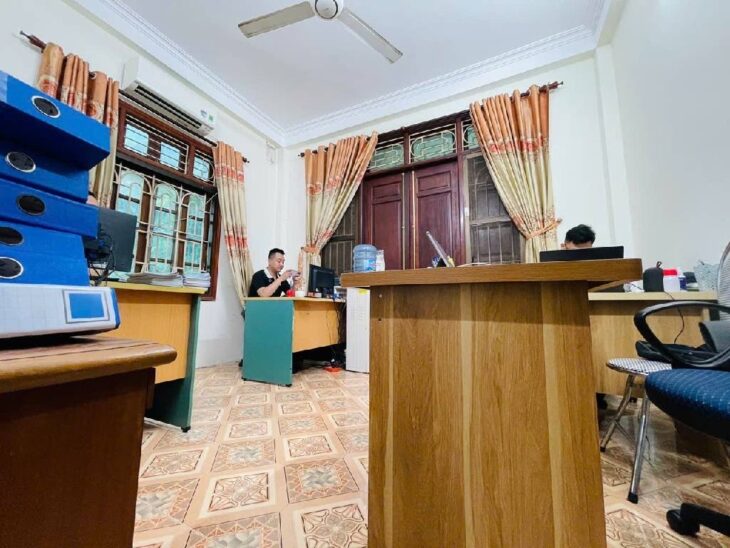 NHÀ P/lô ĐƯỜNG LÁNG VIEW THOÁNG 1 BƯỚC RA Ô TÔ TRÁNH DT37m-4t-MT4.2m giá chỉ 10 tỷ