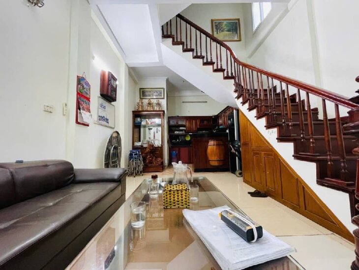 NHÀ P/lô ĐƯỜNG LÁNG VIEW THOÁNG 1 BƯỚC RA Ô TÔ TRÁNH DT37m-4t-MT4.2m giá chỉ 10 tỷ