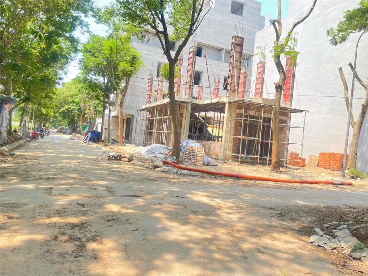 Bán liền kề 100m2 mt 5m dự án CIENCO 5 MÊ LINH, sổ đỏ hoặc hợp đồng góp vốn giá 26t/m2