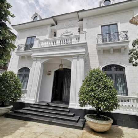 bán biệt thự sân vườn đẹp tại duong so 42 quoc hương thao điền Q2 , dt = 500m2 – 89 tỷ