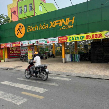 NHÀ MT CHỢ CHỮ S TRẦN VĂN MƯỜI, HÓC MÔN ĐANG CHO THUÊ BÁCH HÓA XANH