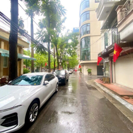 PHÂN LÔ, Ô TÔ TRÁNH, NGỤY NHƯ KON TUM- THANH XUÂN, 46M2, 5 TÂNG T M, GIÁ 22 TỶ.