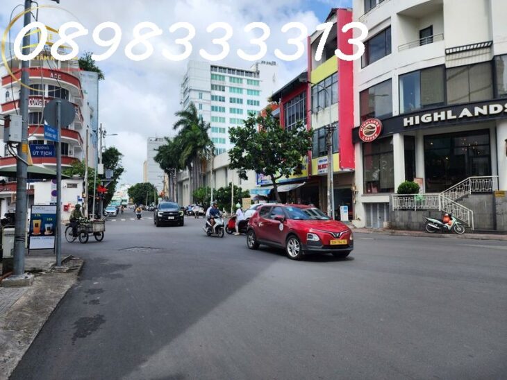 Bán nhà Góc 2 Mặt tiền 41 Hoàng Việt & Út Tịch, DT 6.2x16m, 6 tầng thang máy, khu VIP sân bay quốc
