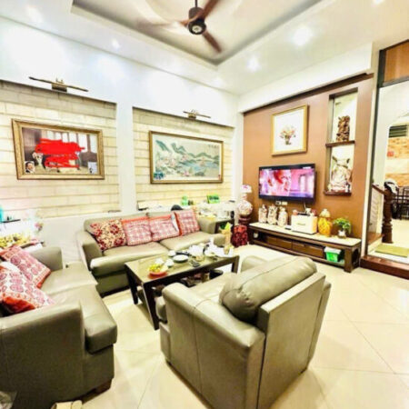 BÁN NHÀ LƯƠNG KHÁNH THIỆN- HOÀNG MAI, 40/63 M2, MẶT TIỀN 4,3 M, GIÁ 13,5 TỶ.