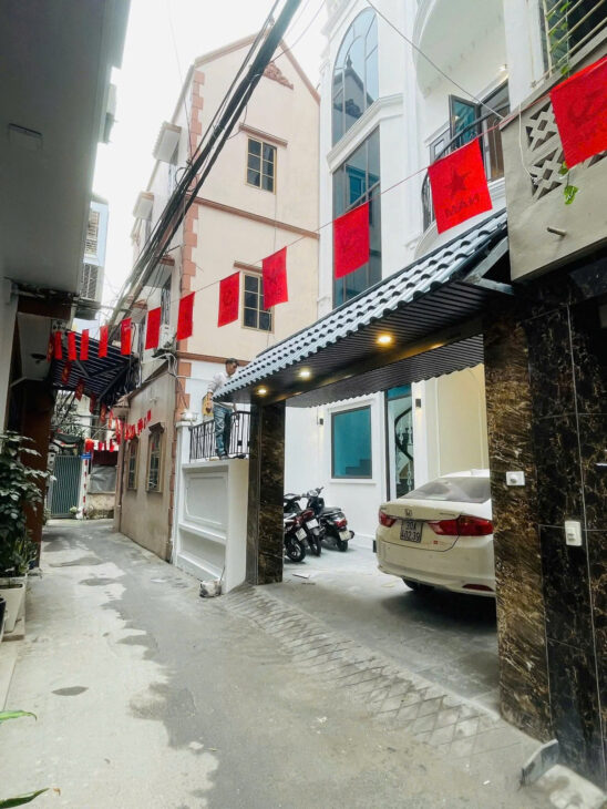 NHÀ PHÚ THƯỢNG – TÂY HỒ – 5 TẦNG – OTO NGỦ TRONG NHÀ – 85M2 – MT 8M – GIÁ CHỈ 12 TỶ+