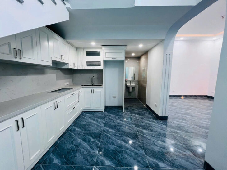 NHÀ PHÚ THƯỢNG – TÂY HỒ – 5 TẦNG – OTO NGỦ TRONG NHÀ – 85M2 – MT 8M – GIÁ CHỈ 12 TỶ+