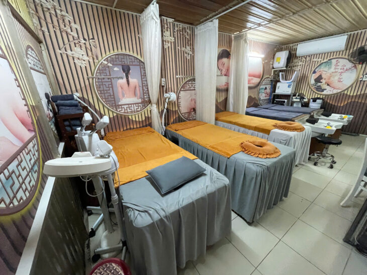 Quận 6 ! Sang Gấp Spa Gía Rẻ Chỉ 55 tr , MB thuê Rẻ chỉ 7 tr / tháng , Dt : 3,5m x 12m . 1 trệt,