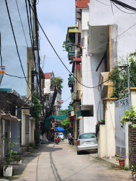 Vũ Tông Phan 24 tỷ ,92m2, 7 tầng, Thanh Máy, Gara Ô TÔ, 16 phòng khép kín mang lại dòng tiền 1.3