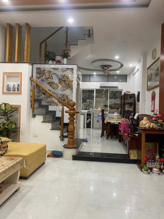 Bán Gấp Nhà Trong Ngõ Đường Dương Cát Lợi, Nhà Bè: 70m2, 4 Tầng, 4PN, Sổ Đỏ, Giá Hời Chỉ 6.9 Tỷ –