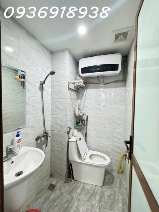 Chỉ 63 tỷ-mặt phố Hàng Mã, Hoàn Kiếm, HN-100m2, mặt tiền siêu khủng 15m-lô góc-pháp lý chuẩn