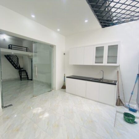 ĐỘI CẤN BA ĐÌNH 36M GẦN PHỐ NHÀ Ở NGAY GIÁ 5 TỶ 500
