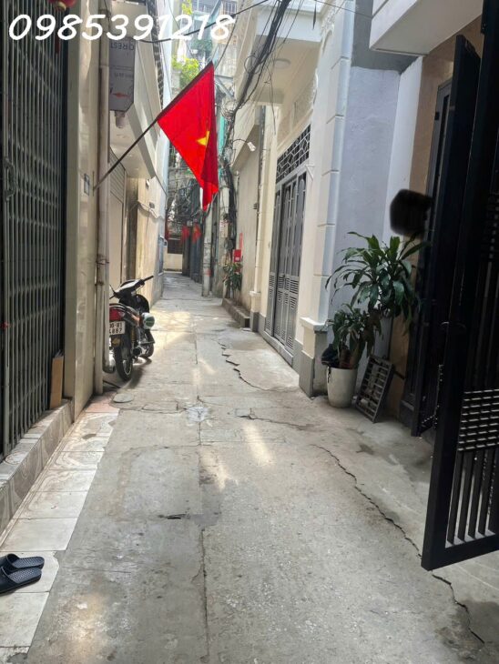 Nhà Giải Phóng – Phương Liệt – 37m2, 4T – 6.93 tỷ(CTL) – Lô góc- 20m ra Giải Phóng – Cạnh ĐH Kinh