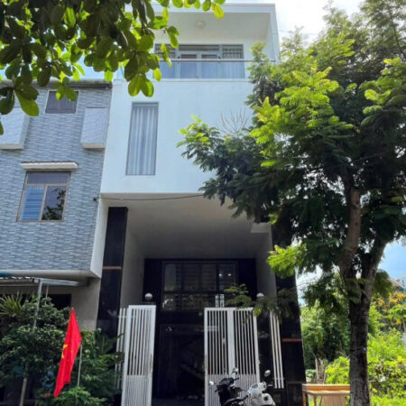 BÁN NHÀ 3.5 TẦNG – DT 75M2, ĐƯỜNG 5M5 HÒA MINH 11, GẦN BIỂN HÒA MINH – CHỈ 5.75 TỶ