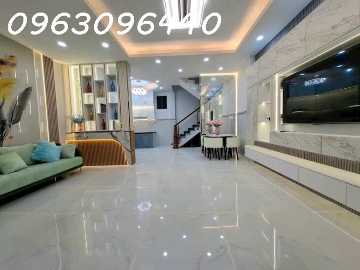 Bán Nhà Hẻm 66m2, 3 Tầng, 4PN, Huỳnh Tấn Phát, Quận 7 – Giá Tốt Nhất Khu Vực