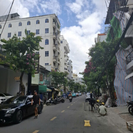 KHU KIỀU ĐÀM TRẦN XUÂN SOẠN, 7.1TỶ, DT 60M2, NHÀ ĐẸP 3 TẦNG, HẺM ÔTÔ ĐẬU CỬA, GẦN LOTTE MART