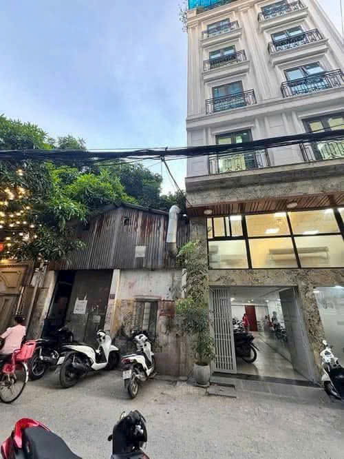 CÓ MỘT EM SIÊU PHẨM PHỐ VŨ NGỌC PHAN , NGUYÊN HỒNG VỪA MỚI LÊN . THÔNG SỐ TOÀN KIM CƯƠNG NGUYÊN