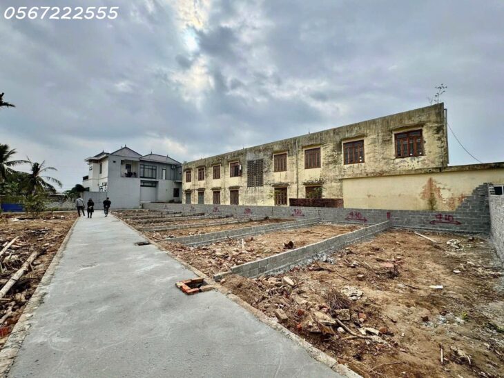 Chính chủ bán mảnh đất vuông vắn, vị trí đẹp Tại Tổ 9 Hoà Nghĩa – Dương Kinh.