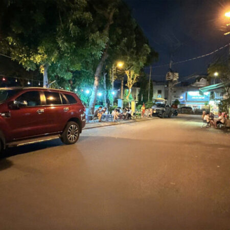 CHDV HXH 1 trục Dương Quảng Hàm 138m2 ngang 4.6m 5 lầu 16PN khép kín TN 720tr 16.5 tỷ