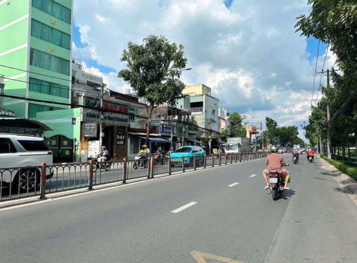 Nhà phố 4 lầu mới MTKD Đường số ngang 4.3m 77m2 tặng nội thất ngay Mercedes chỉ 11.9 tỷ.