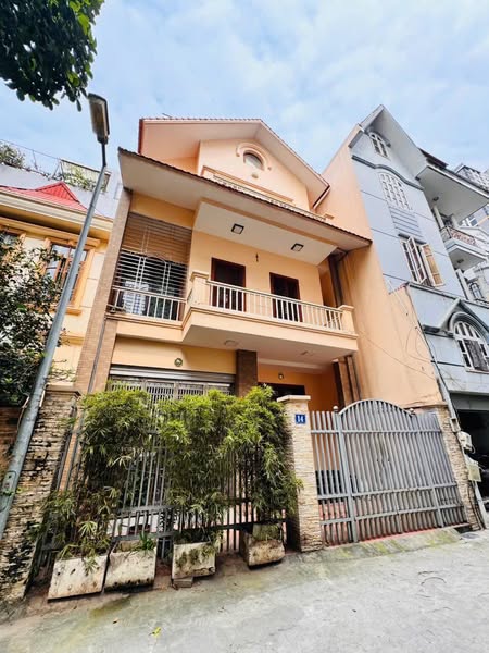 BÁN BIỆT THỰ CAO CẤP – NỞ HẬU – KHU VIP – TRUNG TÂM CẦU GIẤY